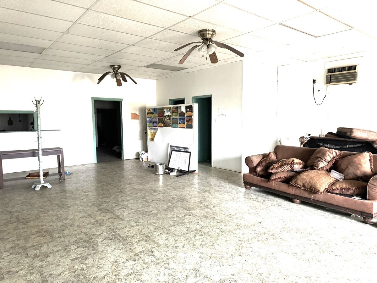 View Photo