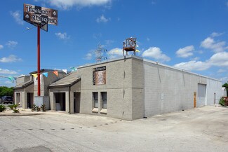 Plus de détails pour 10151 N Interstate 35, San Antonio, TX - Industriel/Logistique à louer