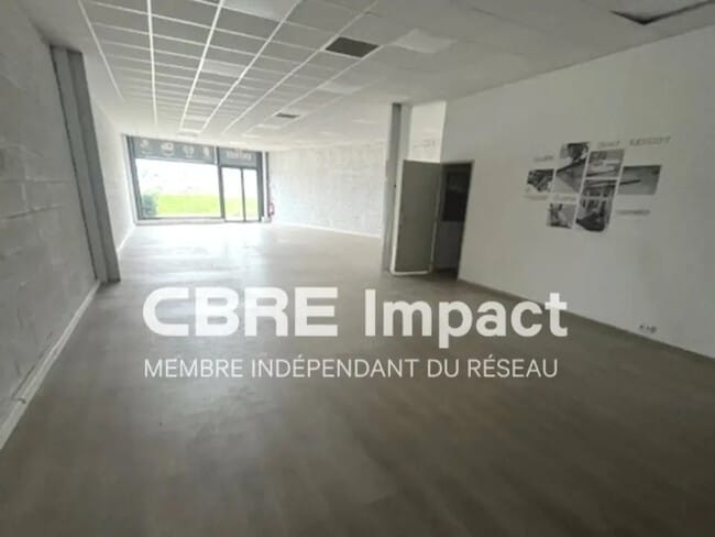 Plus de détails pour Local commercial à louer
