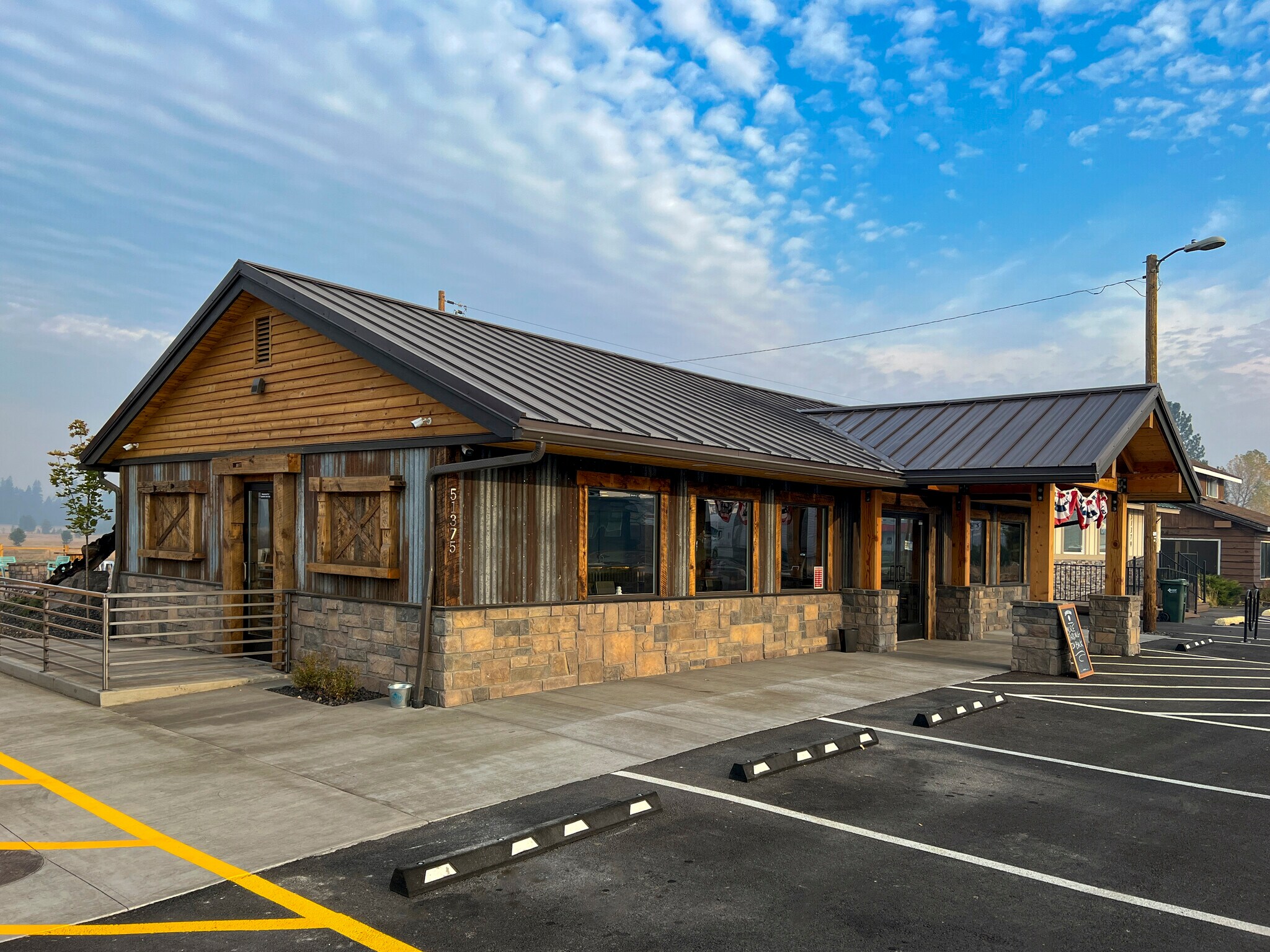 51375 The Dalles-California Hwy, La Pine, OR à vendre Photo principale– Image 1 sur 8