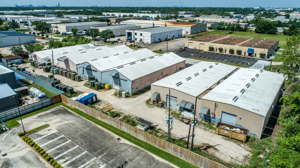 5220 Ted St, Houston, TX à vendre - Photo de l’immeuble – Image 2 sur 4