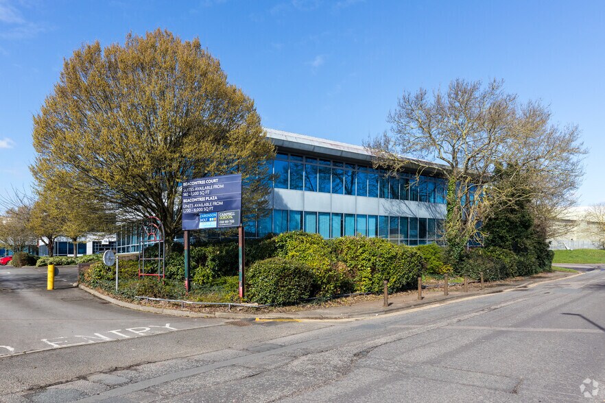 Gillette Way, Reading à louer - Photo de l’immeuble – Image 2 sur 3