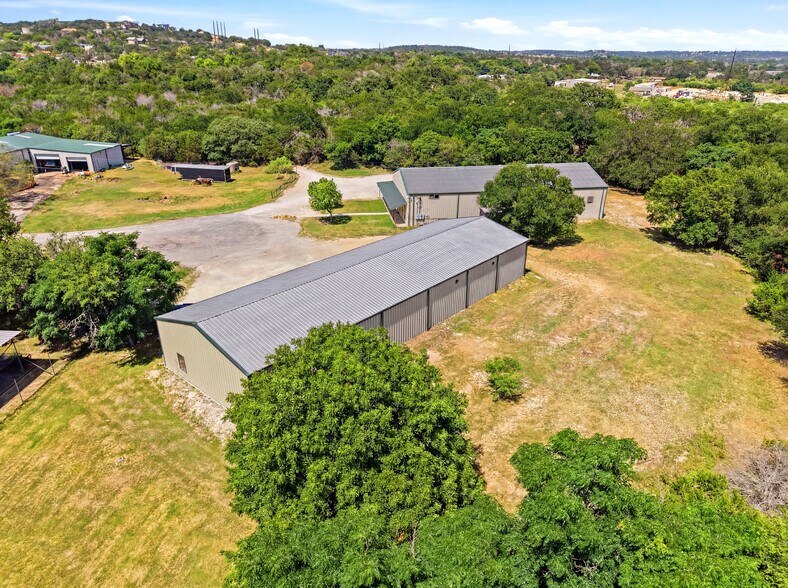 117 Business Dr W, Kerrville, TX à vendre - Photo de l’immeuble – Image 3 sur 43