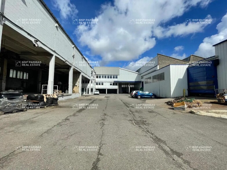 Local d'activités dans Boulogne-sur-Mer à vendre - Photo de l’immeuble – Image 2 sur 19