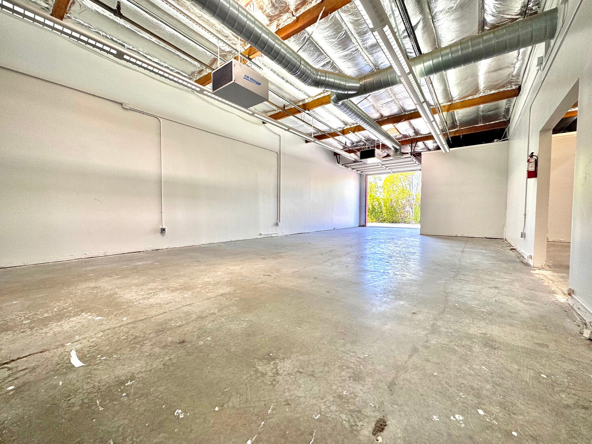 922 San Leandro Ave, Mountain View, CA à louer Photo principale– Image 1 sur 16