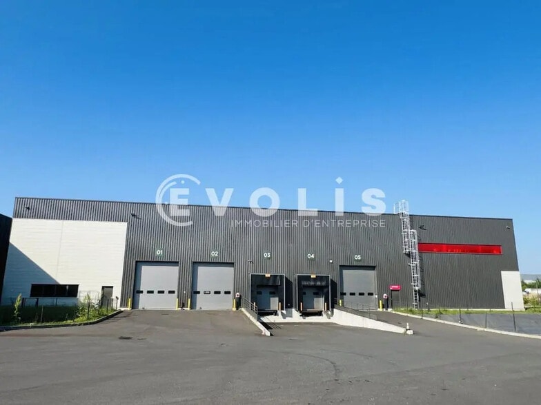 6 Rue Clément Ader, Brie-Comte-Robert à louer - Photo de l’immeuble – Image 2 sur 14