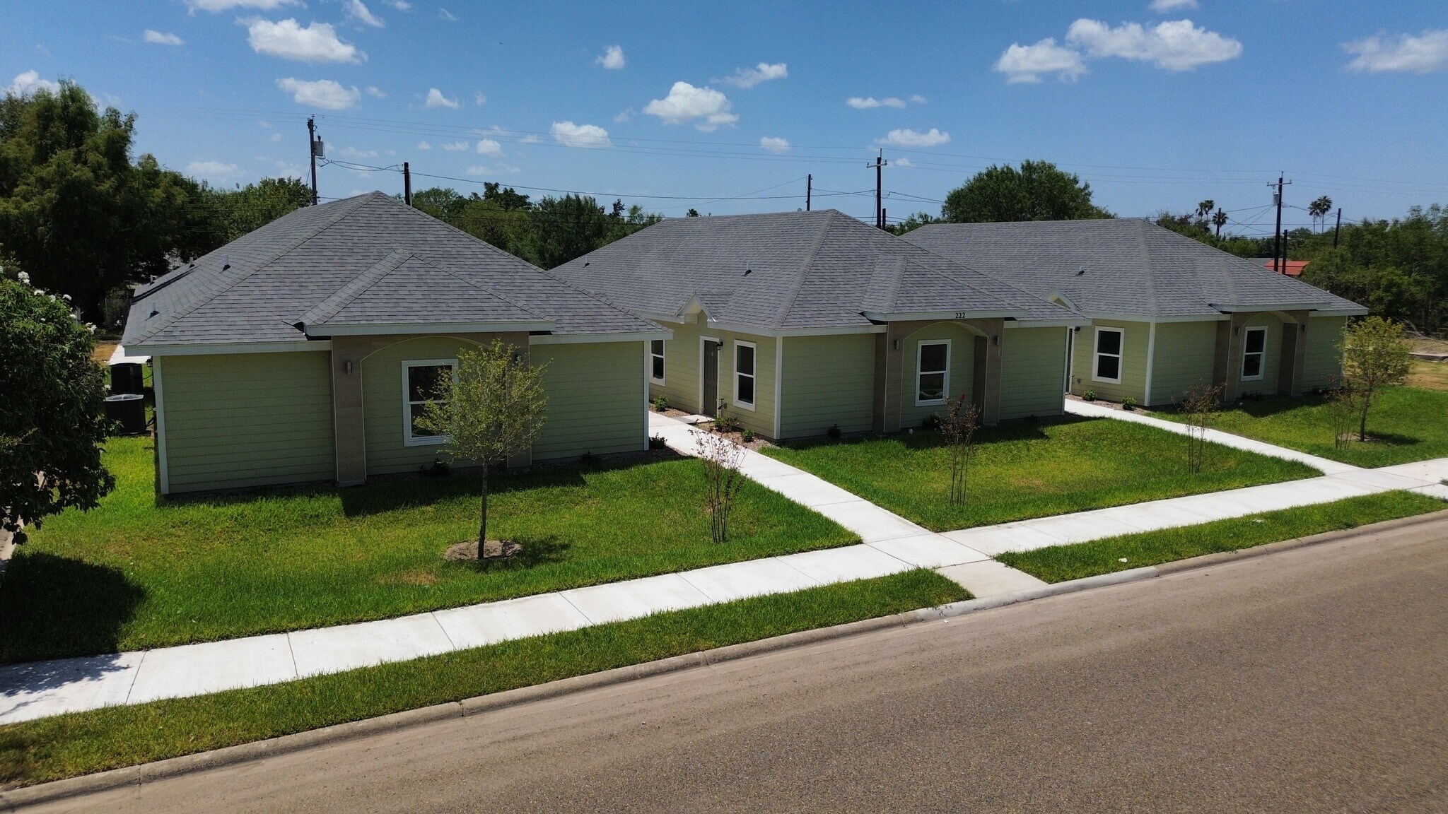 222 Mahl St, Edinburg, TX à vendre Photo de l’immeuble– Image 1 sur 21