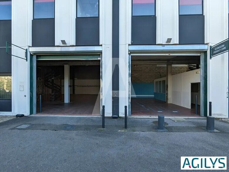 Local d’activités dans Verrières-le-Buisson à louer - Photo de l’immeuble – Image 2 sur 10
