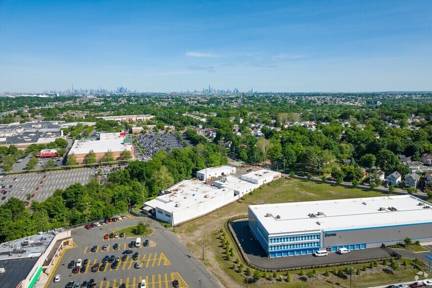 180 Kingsland Rd, Clifton, NJ à louer - Aérien – Image 3 sur 5