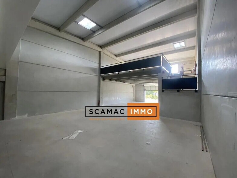 Industriel/Logistique dans Cuers à louer - Photo intérieure – Image 3 sur 5