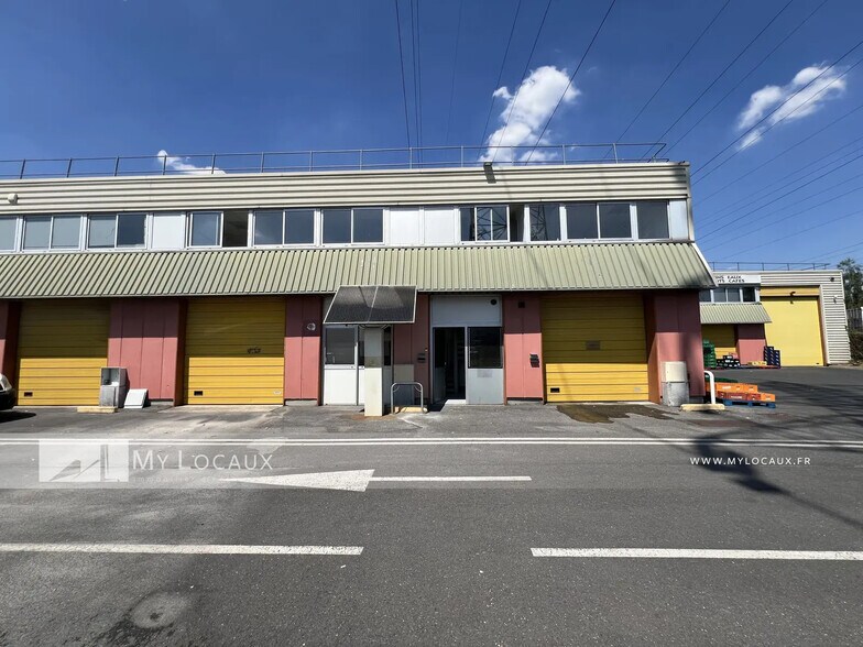 Local d’activités dans Villetaneuse à louer - Photo de l’immeuble – Image 1 sur 6