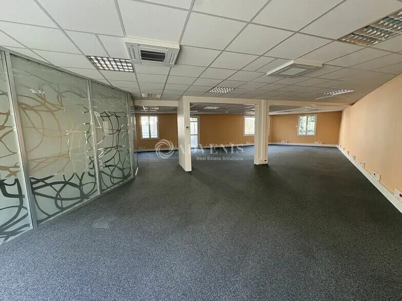 Bureau dans Le Mans à louer - Photo intérieure – Image 2 sur 3