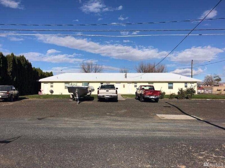 222 G St SE, Quincy, WA à vendre - Photo de l’immeuble – Image 2 sur 6