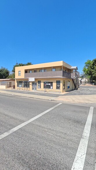 1002 Beaumont Ave, Beaumont, CA à vendre - Vidéo sur l’annonce professionnelle – Image 2 sur 4