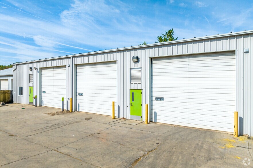 9289 Swanson Blvd, Clive, IA à vendre - Photo de l’immeuble – Image 3 sur 21