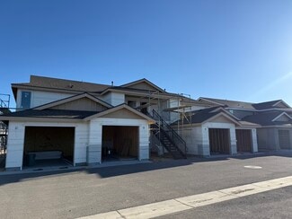 Plus de détails pour 604 Crossing Cir, Gardnerville, NV - Logement à vendre