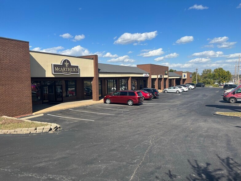3055 Lemay Ferry Rd, Saint Louis, MO à louer - Photo de l’immeuble – Image 2 sur 9