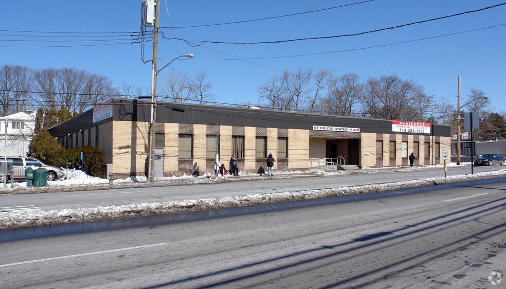 1139-1141 Hylan Blvd, Staten Island, NY à louer - Photo de l’immeuble – Image 3 sur 3
