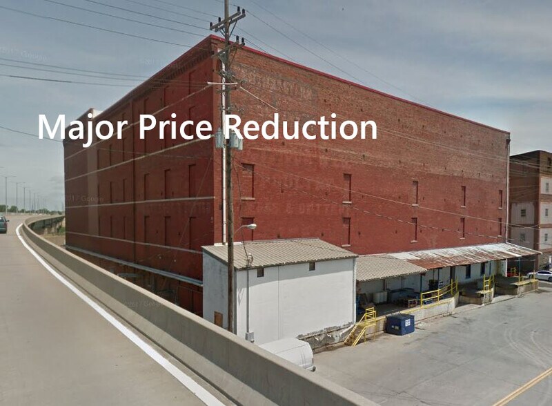 200 N Kansas Ave, Topeka, KS à vendre - Photo de l’immeuble – Image 2 sur 3