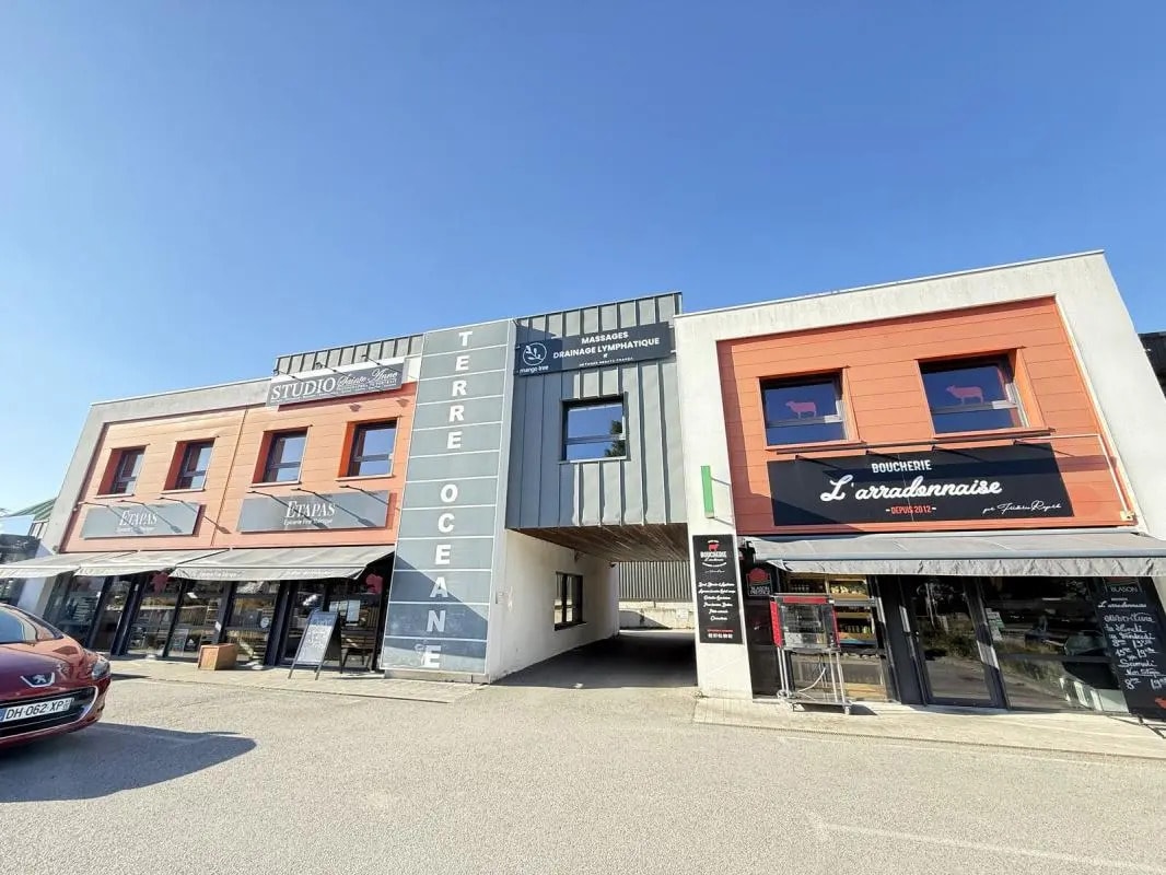 Bureau dans Arradon à louer Photo principale– Image 1 sur 4