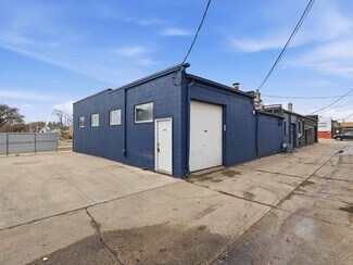 Plus de détails pour 828 W 14 Mile Rd, Clawson, MI - Industriel/Logistique à louer