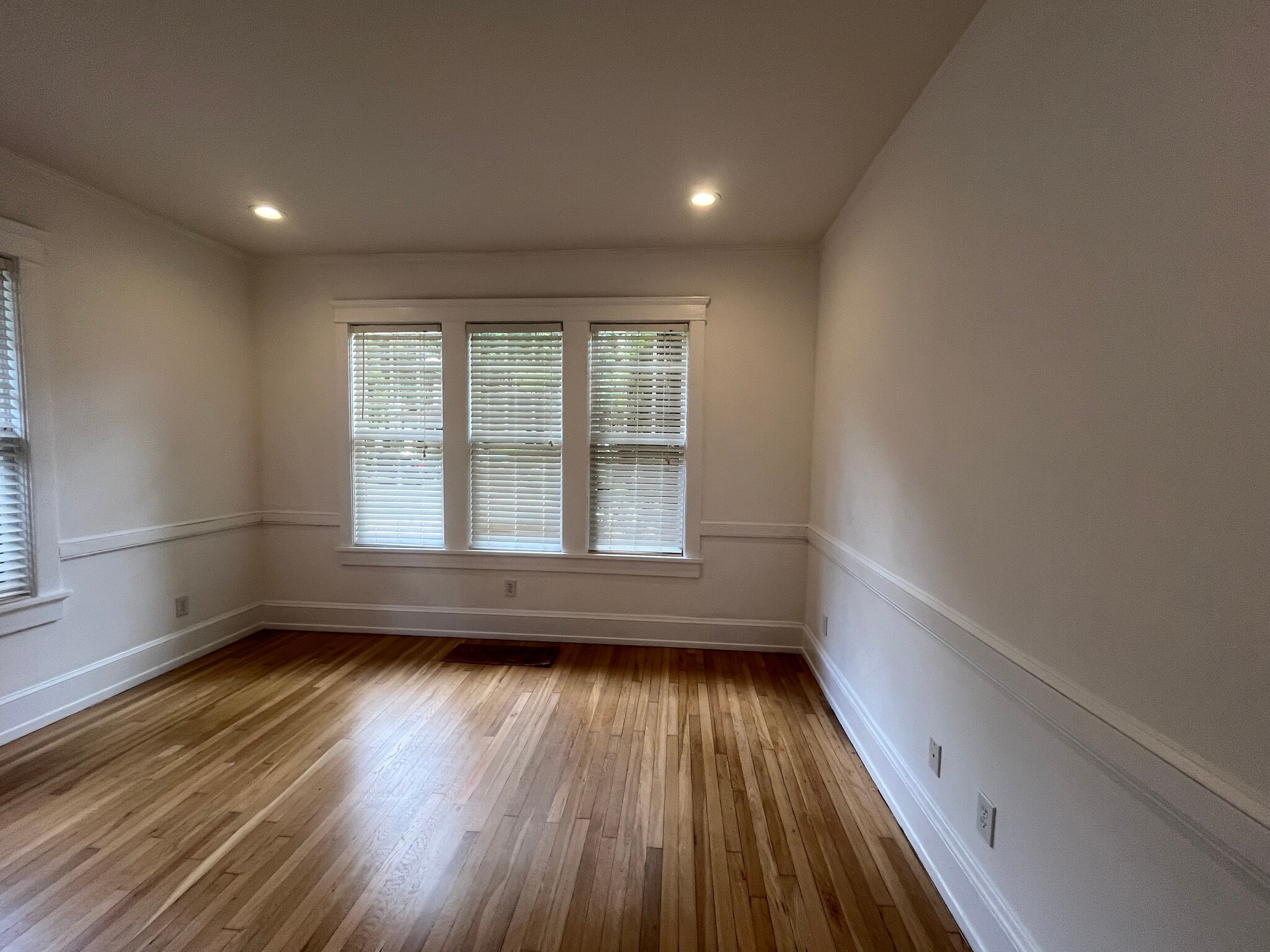 104 Cambridge Ave, Decatur, GA à louer Photo intérieure– Image 1 sur 5