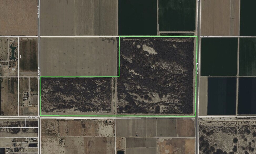 Harrison St, Thermal, CA à vendre - Photo de l’immeuble – Image 3 sur 5