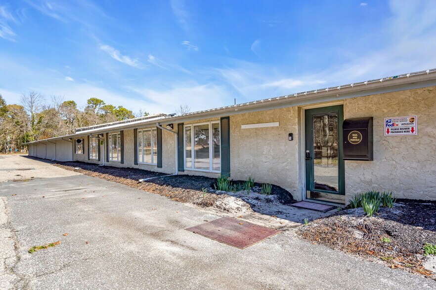 55 Schoolhouse Rd, Whiting, NJ à louer - Photo de l’immeuble – Image 3 sur 28
