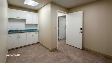 60 Westwood Ave, Waterbury, CT à louer Photo intérieure– Image 1 sur 21