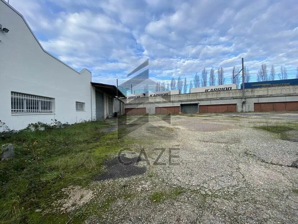 Local d’activités dans Cenon à louer Photo de l’immeuble– Image 1 sur 7