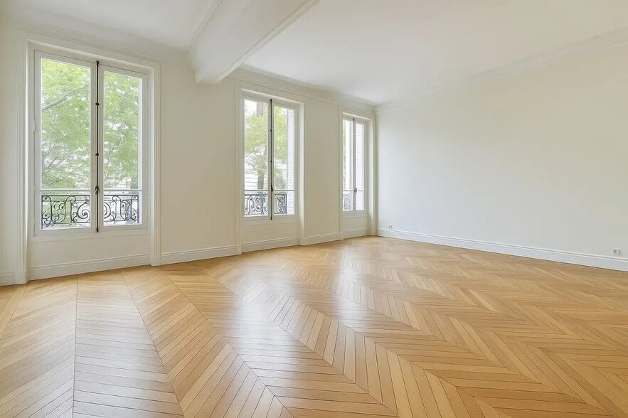 94 Boulevard De Sébastopol, Paris à louer - Photo de l’immeuble – Image 1 sur 6