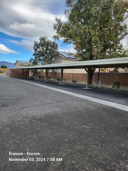 4250 Simmons St, North Las Vegas, NV à vendre - Photo de l’immeuble – Image 2 sur 24