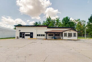 Plus de détails pour 406 W Carpenter St, Jerseyville, IL - Local d’activités à vendre
