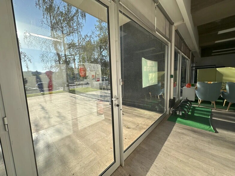 11 Quai Du Président Paul Doumer, Courbevoie à vendre - Photo de l’immeuble – Image 2 sur 8