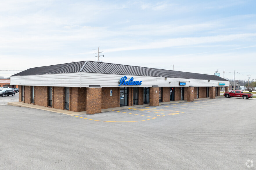 2980 N Main St, Decatur, IL à louer - Photo principale – Image 1 sur 19