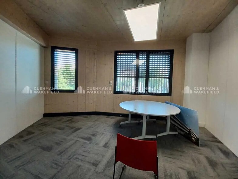 5 Rue Rene Cassin, Marseille à louer - Photo intérieure – Image 2 sur 6