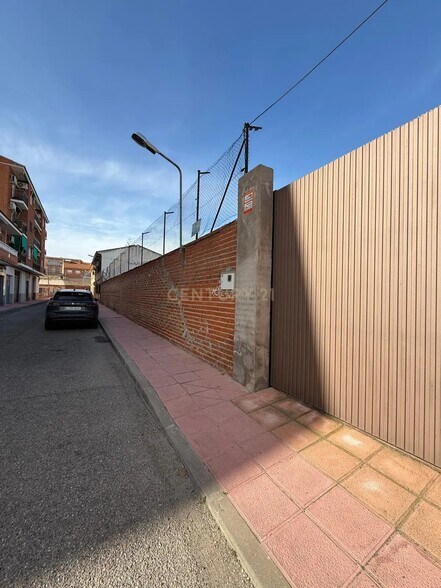 Terrain dans Torrijos, Toledo à vendre - Photo de l’immeuble – Image 3 sur 5
