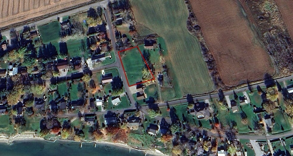 Kenneth Av, Norfolk, ON à vendre - Aérien – Image 1 sur 1