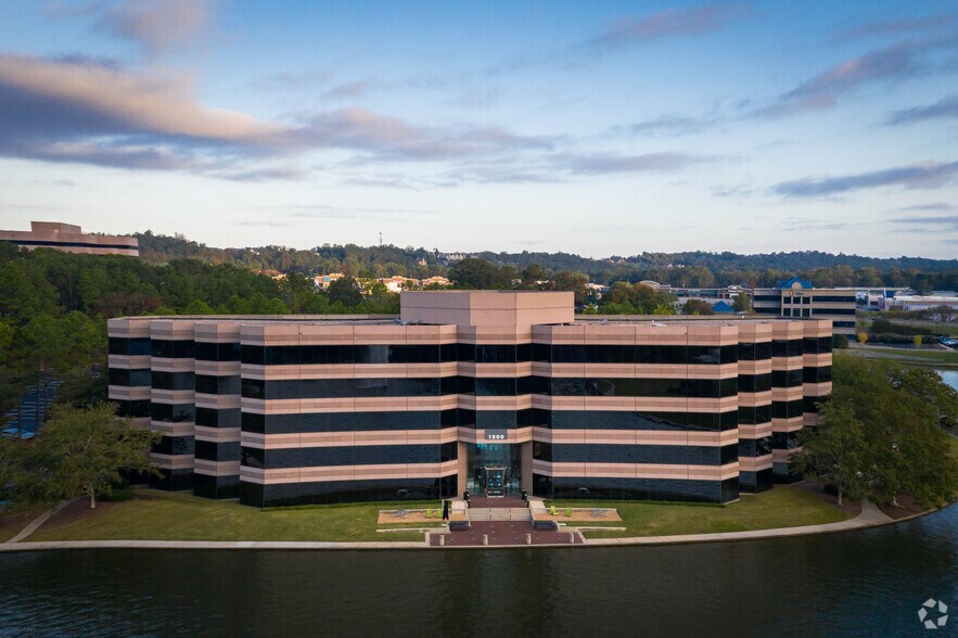 1200 Corporate Dr, Hoover, AL à louer - Photo de l’immeuble – Image 2 sur 9