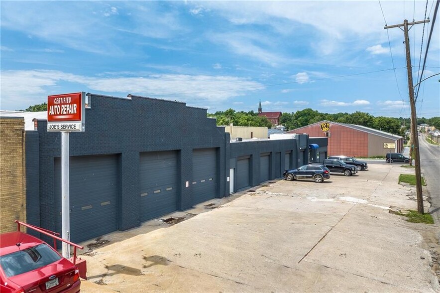 904 S 22nd St, Saint Joseph, MO à vendre - Photo de l’immeuble – Image 3 sur 10