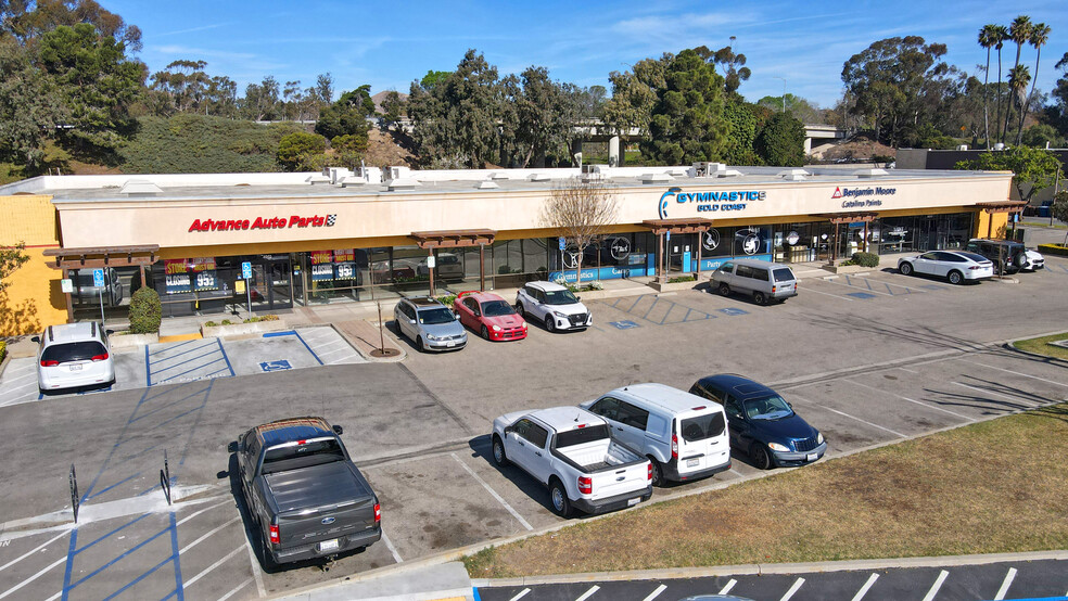 4001-4017 E Main St, Ventura, CA à louer - Photo de l’immeuble – Image 1 sur 10