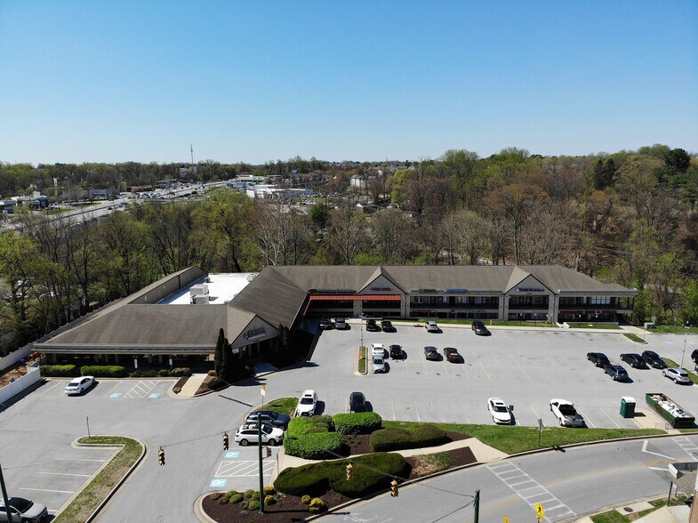 8488-8492 Baltimore National Pike, Ellicott City, MD à vendre - Photo de l’immeuble – Image 2 sur 3