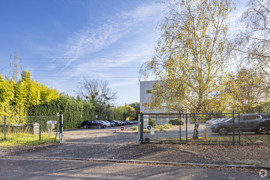15 Avenue Des Mondaults, Floirac à louer - Photo de l’immeuble – Image 2 sur 2