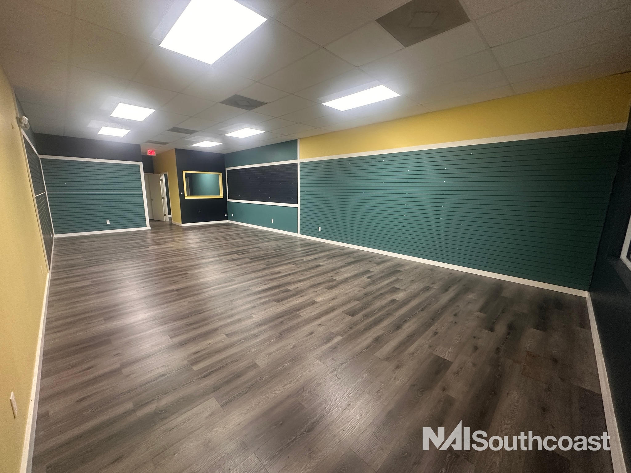6196-6202 SE Federal Hwy, Stuart, FL à louer Photo intérieure– Image 1 sur 9