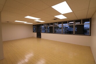 3100 19th St, Bakersfield, CA à louer Photo intérieure– Image 1 sur 8