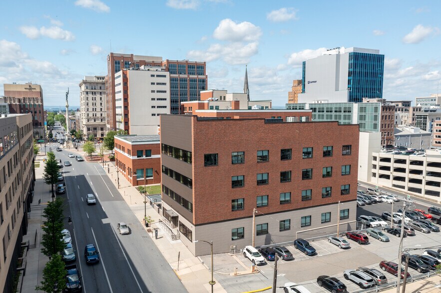 33-41 S 7th St, Allentown, PA à louer - Photo de l’immeuble – Image 2 sur 4