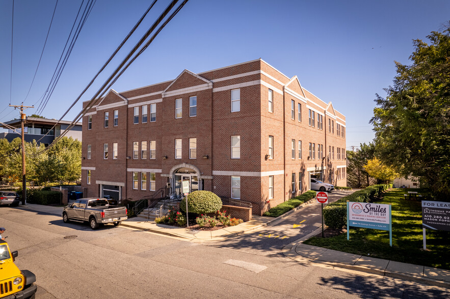 716 Giddings Ave, Annapolis, MD à louer - Photo de l’immeuble – Image 2 sur 9