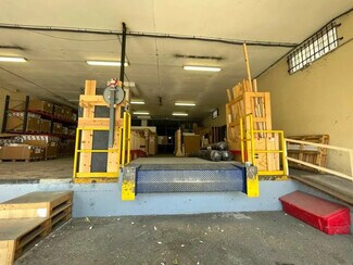 Plus de détails pour Industriel/Logistique à louer