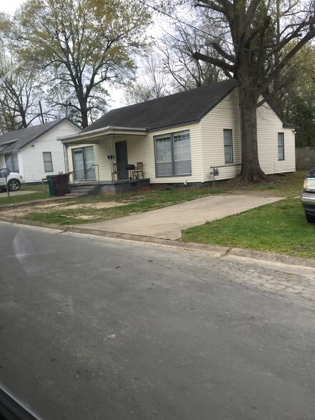 800 S Chestnut St, Pine Bluff, AR à vendre - Photo principale – Image 1 sur 8
