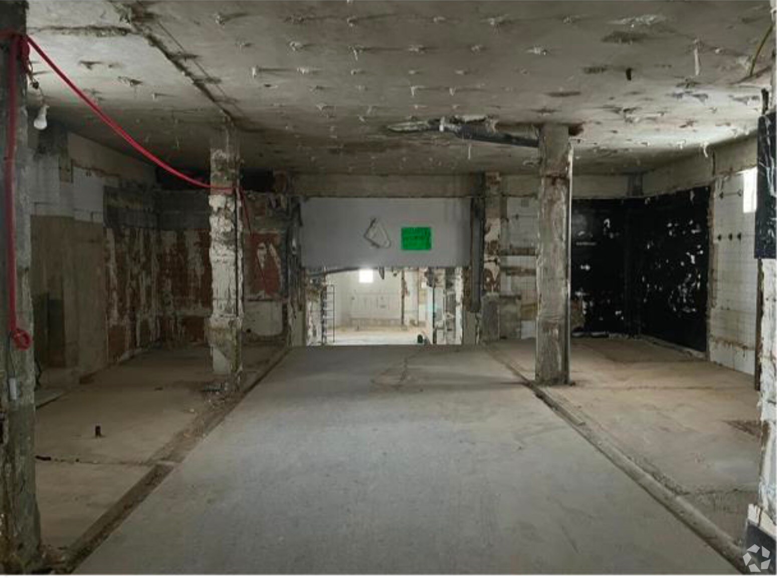 Local commercial dans Madrid, Madrid à louer Photo intérieure– Image 1 sur 2